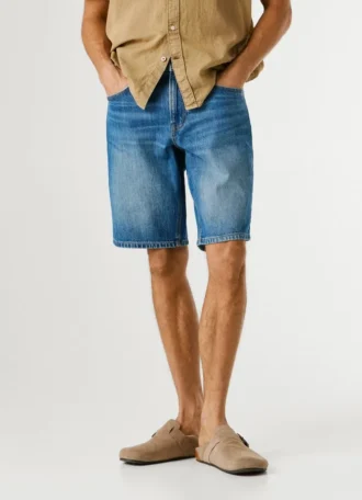 Bermudas vaqueras de corte ajustado