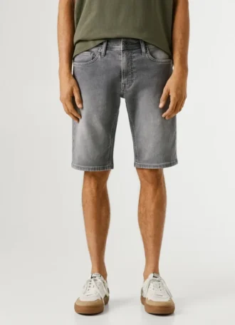 Bermudas vaqueras de corte ajustado