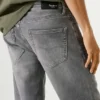 Bermudas vaqueras de corte ajustado