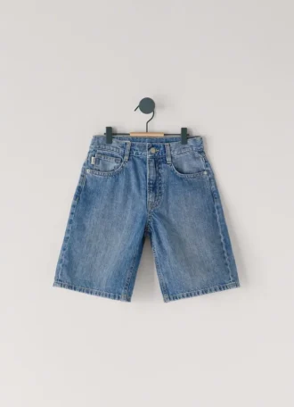 Bermudas vaqueras de corte holgado