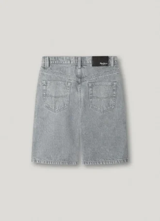 Bermudas vaqueras de corte holgado