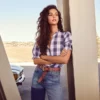 Blusa a cuadros con volantes