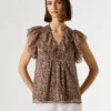 Blusa con cuello en V y volantes Blusa con cuello en V y volantes