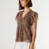Blusa con cuello en V y volantes Blusa con cuello en V y volantes