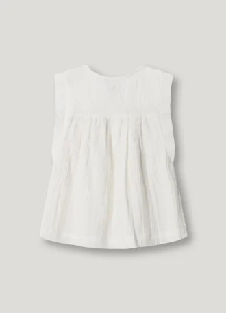 Blusa con detalles bordados