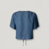 Blusa con detalles bordados Blusa con detalles bordados