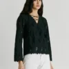 Blusa con detalles calados