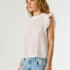 Blusa con detalles plisados