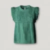 Blusa con detalles plisados Blusa con detalles plisados