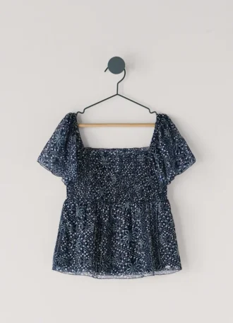 Blusa con estampado floral