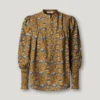 Blusa con estampado floral