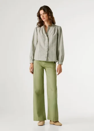 Blusa de rayas con cuello mao