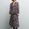 Blusa fluida con estampado floral