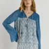 Blusa fluida con estampado floral