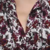 Blusa fluida con estampado floral