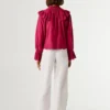 Blusa fluida con volantes