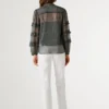 Blusa semitransparente con volantes Blusa semitransparente con volantes