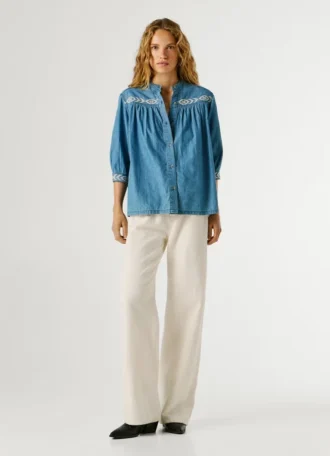 Blusa vaquera de corte recto