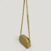 Bolso bandolera con efecto piel y logotipo