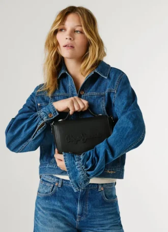 Bolso bandolera con solapa efecto piel