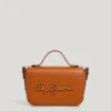 Bolso bandolera con solapa efecto piel