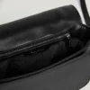 Bolso bandolera con solapa efecto piel
