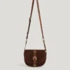 Bolso de ante con solapa Bolso de ante con solapa