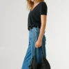 Bolso de rafia con forma de media luna Bolso de rafia con forma de media luna
