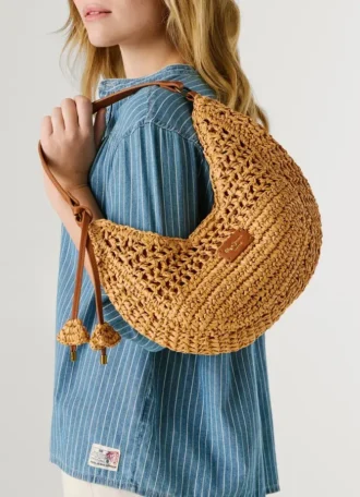 Bolso de rafia con forma de media luna