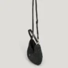 Bolso de rafia con forma de media luna Bolso de rafia con forma de media luna