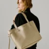 Bolso shopper con efecto piel Bolso shopper con efecto piel