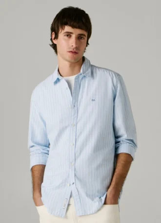 Camisa a rayas de corte regular