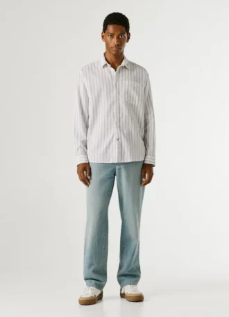 Camisa a rayas de corte regular