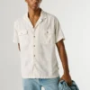 Camisa con cuello cubano Camisa con cuello cubano