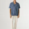 Camisa con cuello cubano Camisa con cuello cubano