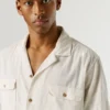 Camisa con cuello cubano Camisa con cuello cubano
