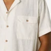 Camisa con cuello cubano Camisa con cuello cubano