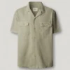Camisa con cuello cubano