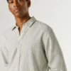 Camisa de corte regular con estampado geométrico Camisa de corte regular con estampado geométrico