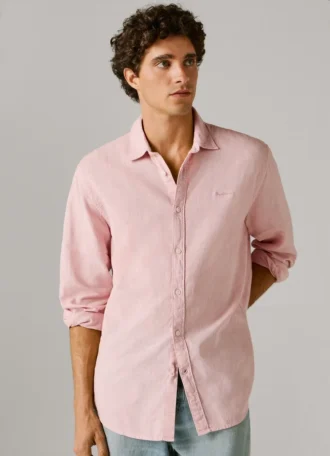 Camisa de corte regular teñida en prenda
