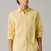 Camisa de corte regular teñida en prenda