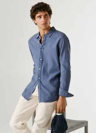 Camisa de corte regular teñida en prenda
