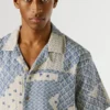 Camisa de patchwork con cuello cubano Camisa de patchwork con cuello cubano