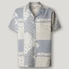 Camisa de patchwork con cuello cubano Camisa de patchwork con cuello cubano