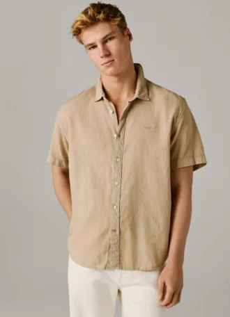 Camisa teñida en prenda