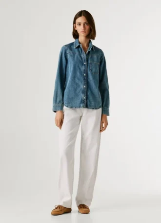 Camisa vaquera de corte oversize