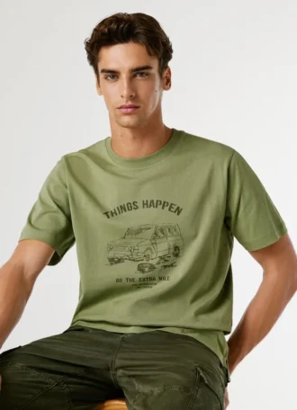 Camiseta con estampado artístico