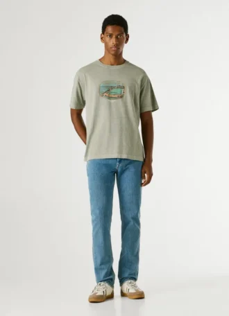 Camiseta con estampado artístico