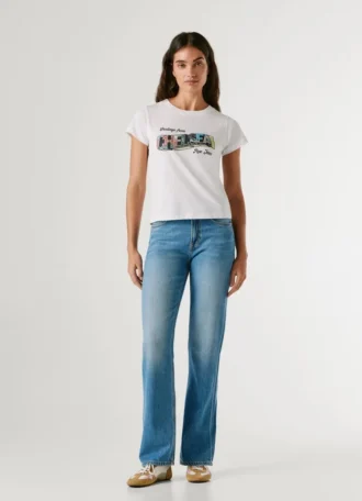Camiseta con estampado artístico