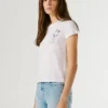 Camiseta con estampado artístico Camiseta con estampado artístico